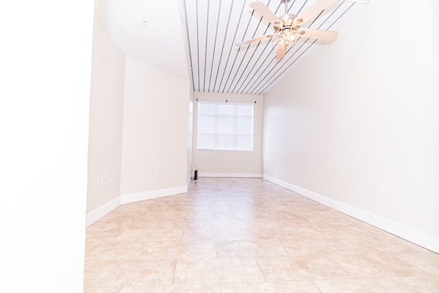 Building Photo - 2320 W Azeele St