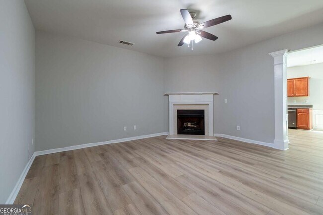 Building Photo - 3176 Creston Park Ct