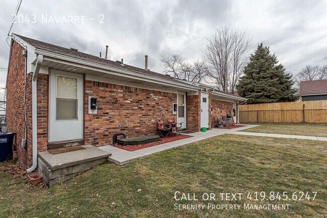 Building Photo - 2043 Navarre-2