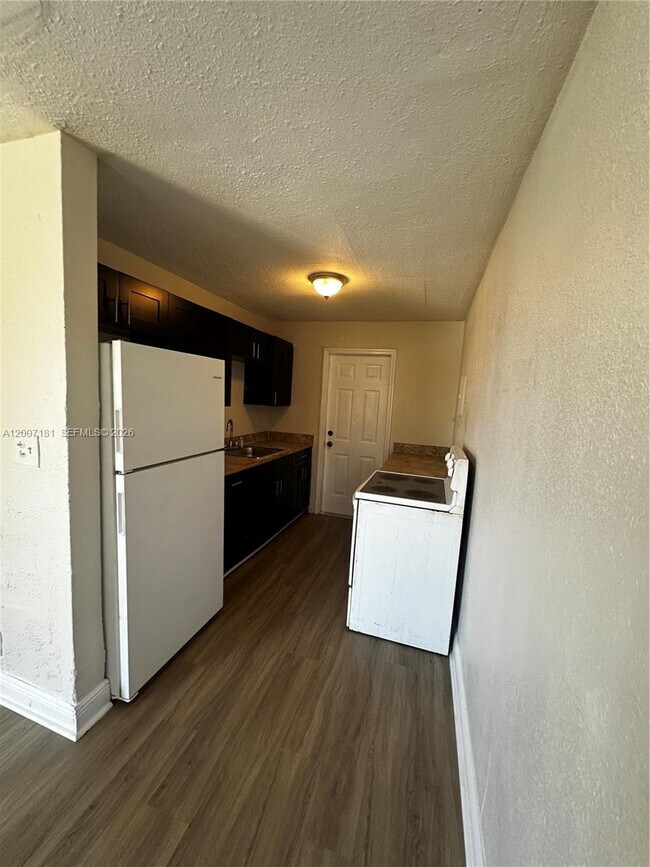 Building Photo - 11840 SW 212th St