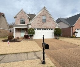 Building Photo - Newly Renovated Home | Collierville
