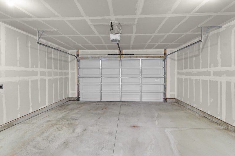 Building Photo - 285 W 1150 N