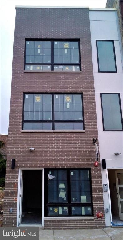 Building Photo - 1824 Ridge Ave