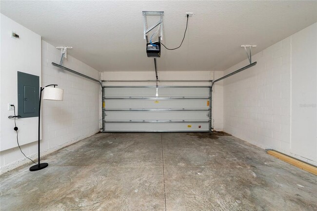 Building Photo - 557 Pawnee Ct