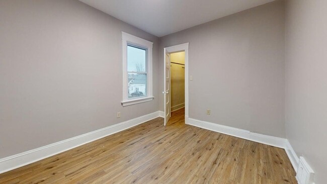 Building Photo - 3505 Meyer Ave