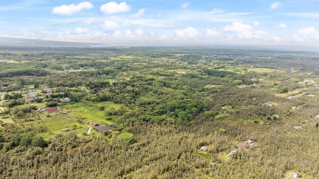 Building Photo - 3 Bedroom / 2.5 Bath Home with 20 Acres of...