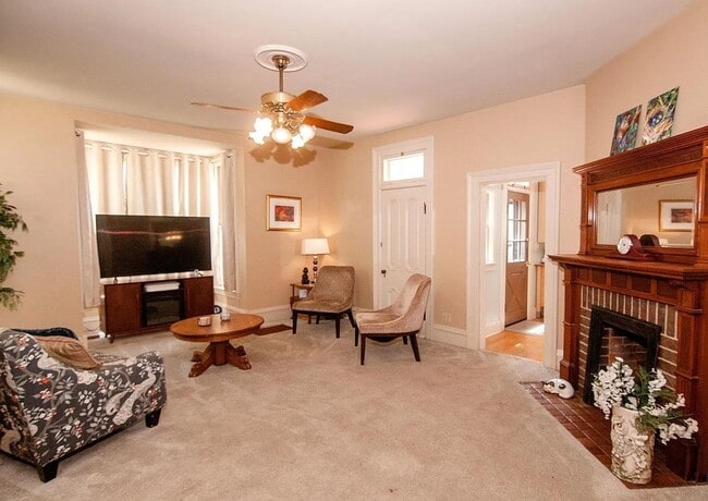 Building Photo - Gorgeous 19th Century Victorian showpiece