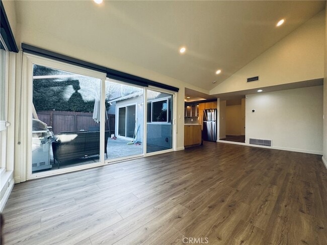 Building Photo - 14762 Foxcroft Rd