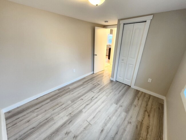 Building Photo - Spacious 3-Bedroom, 1-Bathroom Home AVAILABLE NOW!!