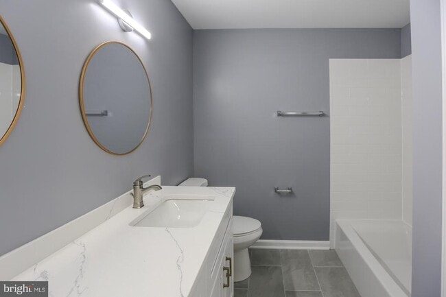 Building Photo - 14470 Cool Oak Ln