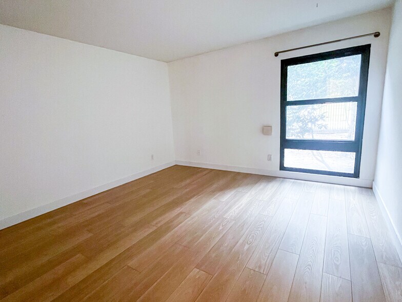 Building Photo - 7740 Redlands St