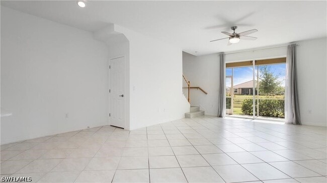 Building Photo - 2792 Blossom Wy