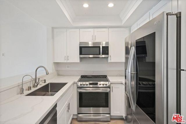 Building Photo - 18103 Coastline Dr