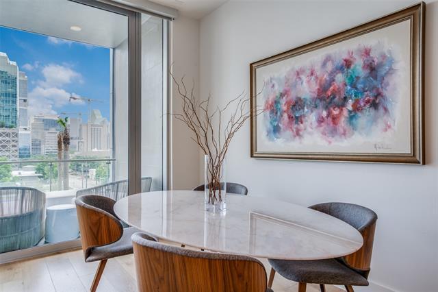 Building Photo - 3130 N Harwood St