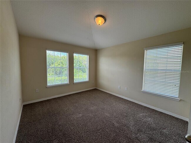 Building Photo - 10716 Dawson Lily Way