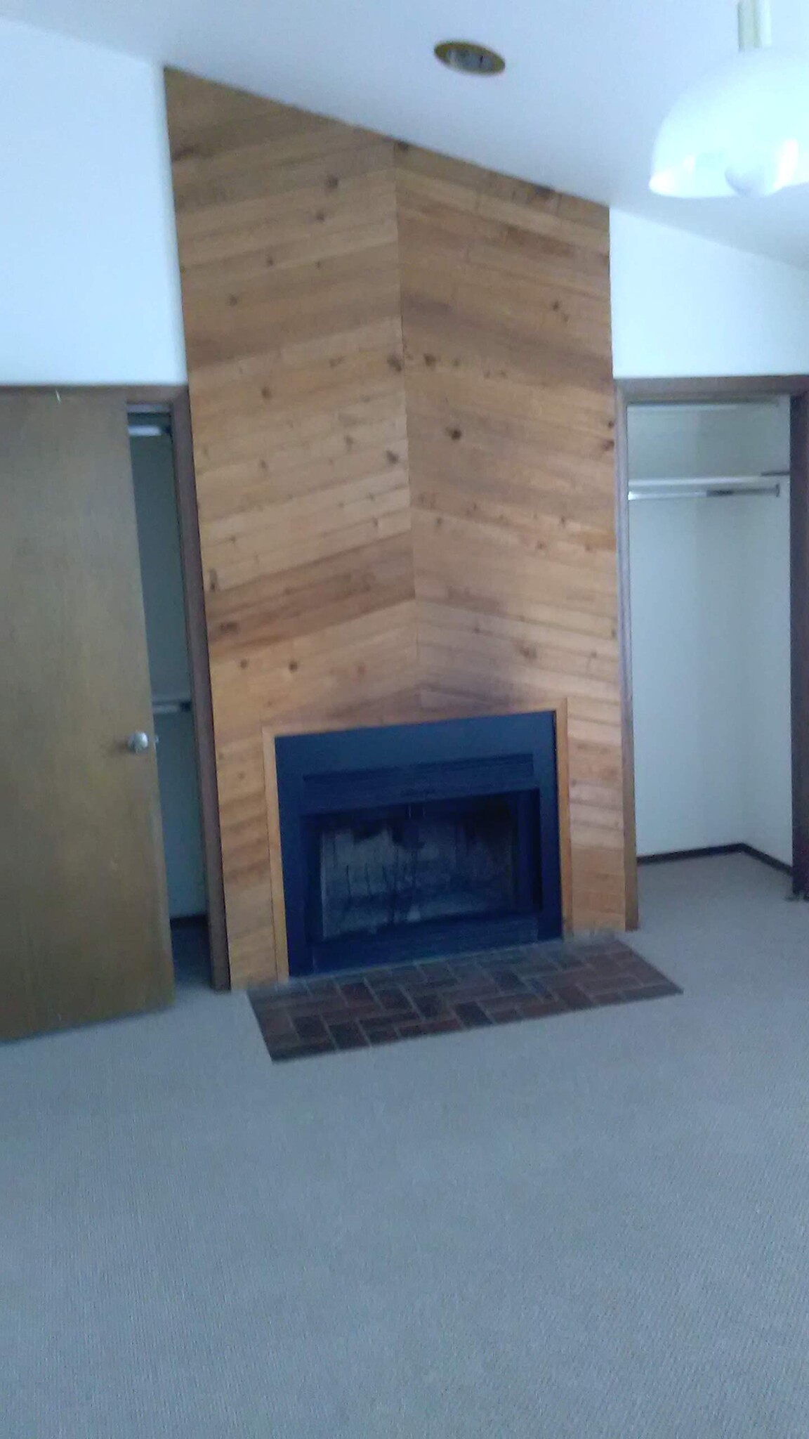 Building Photo - 380 Aspen Dr
