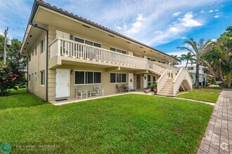 Building Photo - 2131 NE 40th Ct