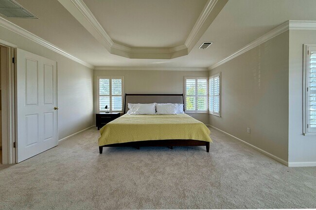 Building Photo - 1876 Heritage Way