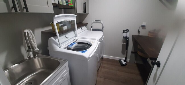 Building Photo - 136 Billy Goat Mountain Rd