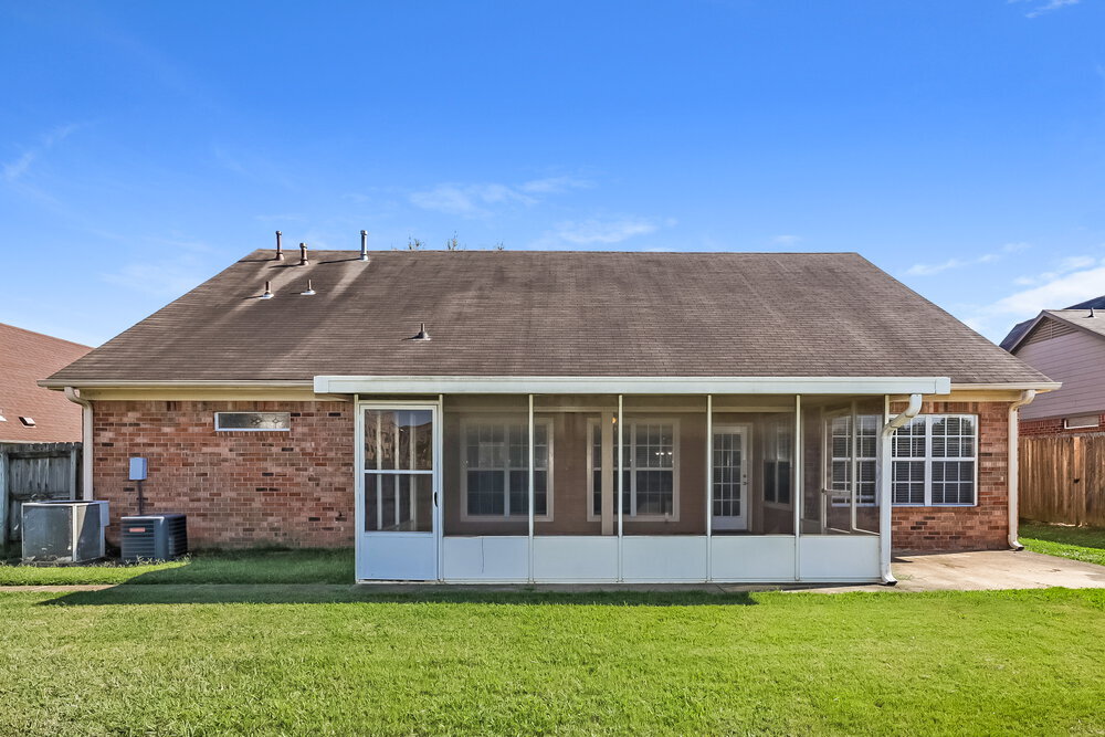 Building Photo - 2848 Rutherford Dr
