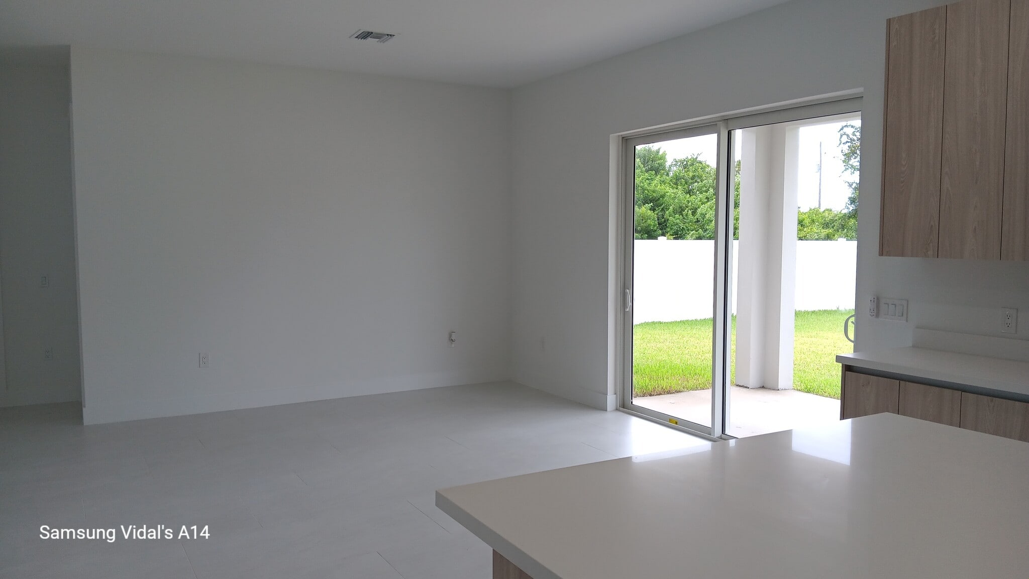 Building Photo - 161 Antilla Dr