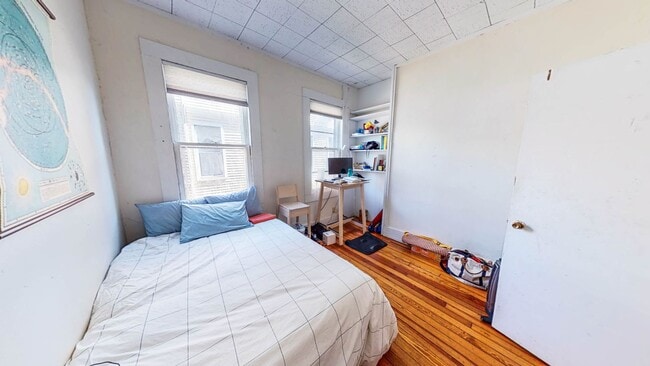 Building Photo - Spacious Apartments in Prime East Rock by East Rock Park!