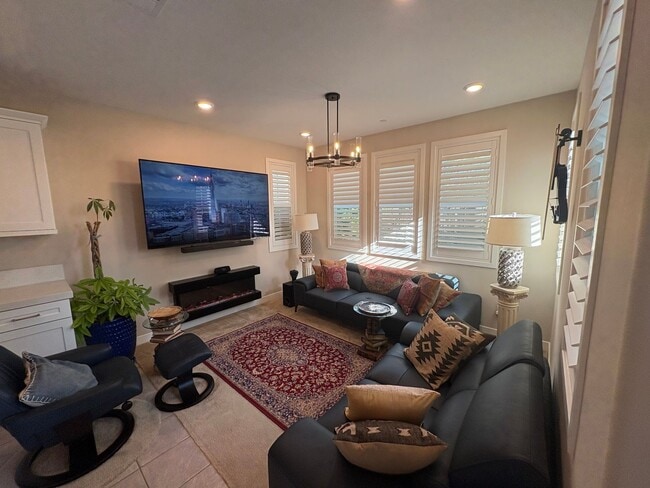 Building Photo - Elegant Fully Furnished 3BR/2.5BA Condo in Carlsbad
