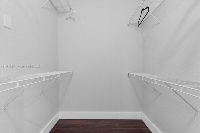 Building Photo - 5161 SW 159th Ct