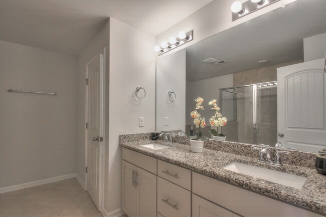 Building Photo - 4116 Grapevine Loop