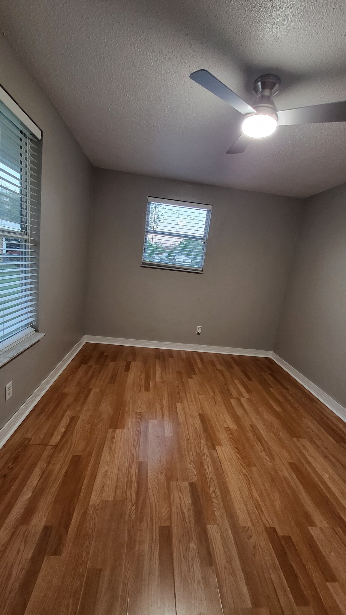 Building Photo - 6581 SW County Road 242