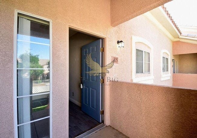 Building Photo - 10524 Autumn Pine Ave