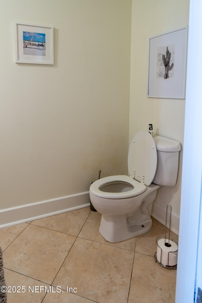 Building Photo - 1661 Riverside Ave