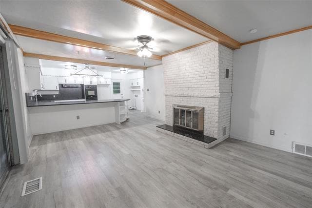 Building Photo - 8301 Llano Ave