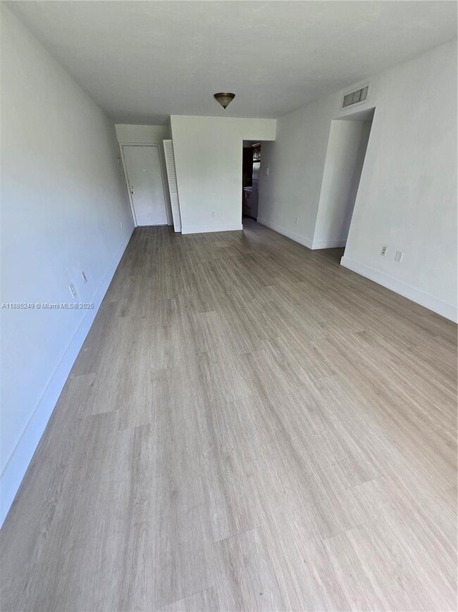 Building Photo - 7660 SW 82nd St
