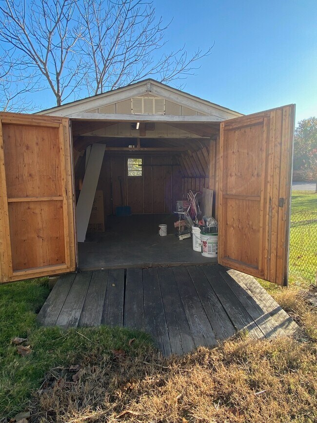 Shed - 39 Brook St