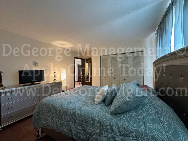 Floorplan - Parkway Apartments