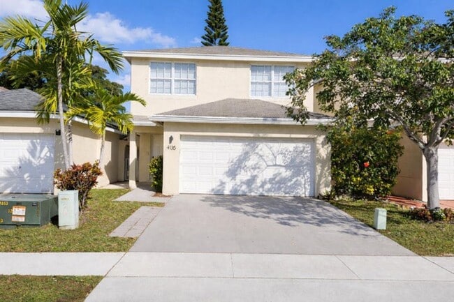 Building Photo - 4135 Eastridge Cir