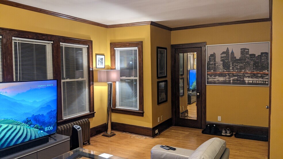Living Room - 2700 Irving Ave N