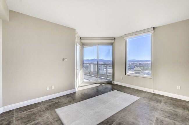 Building Photo - Turnberry Towers 4305W-Strip/City Views from this Stunning 3Bd/2.5Ba Residence