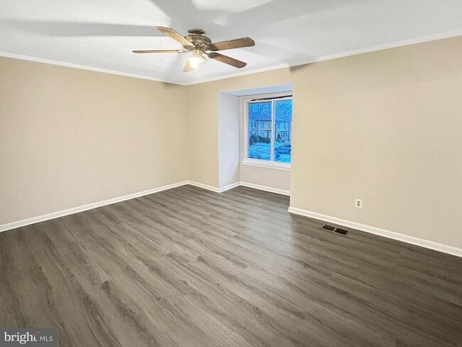 Building Photo - 19634 Club Lake Rd