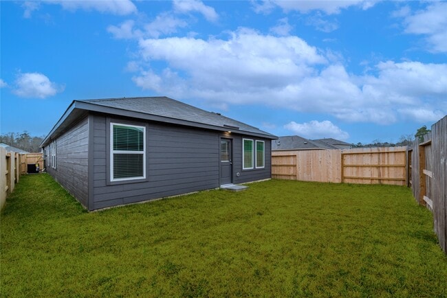 Building Photo - 18057 Trepito Ave