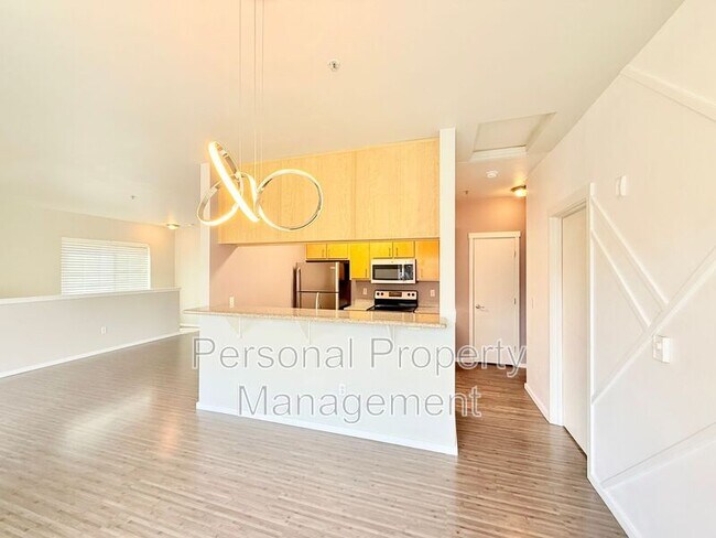 Building Photo - 10800 SE 17th Cir