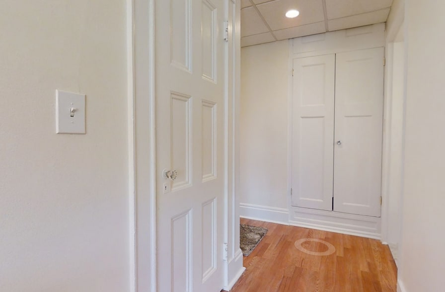 Building Photo - 172 Fuller St