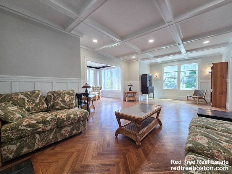 Building Photo - 1 Arborway