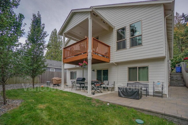 Building Photo - 2511 NE 59th St