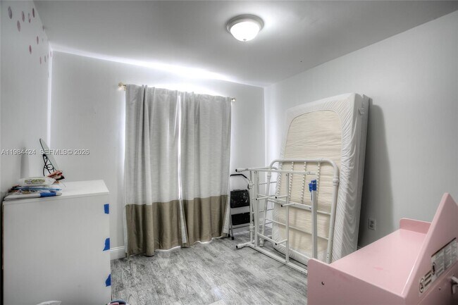 Building Photo - 15831 SW 139th Pl