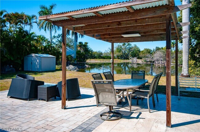 Building Photo - 54 Liberty Ln