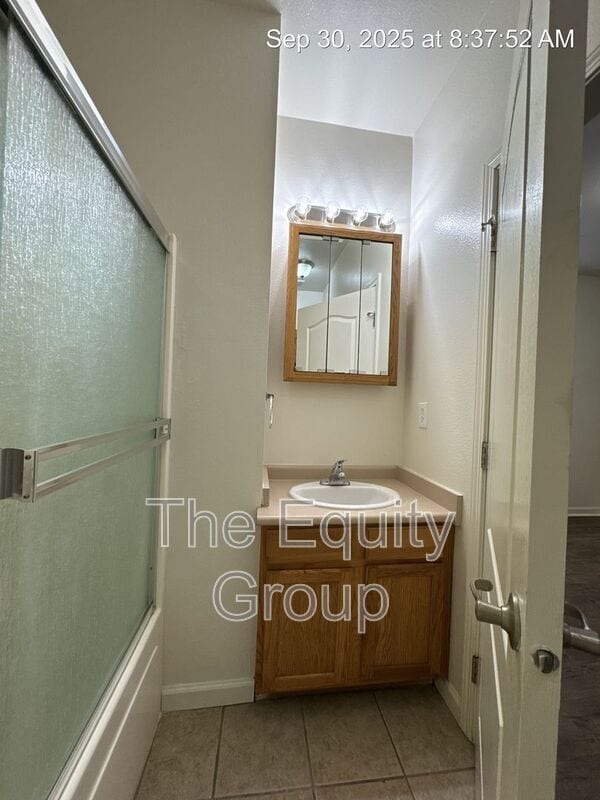 Building Photo - 2918 S Sallee Ct