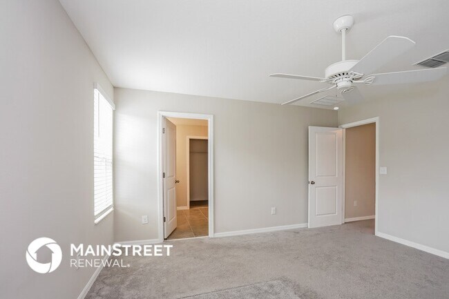 Building Photo - 10254 Carloway Hills Dr