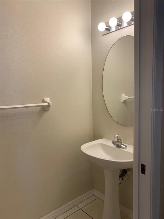 Building Photo - 12685 Enclave Dr